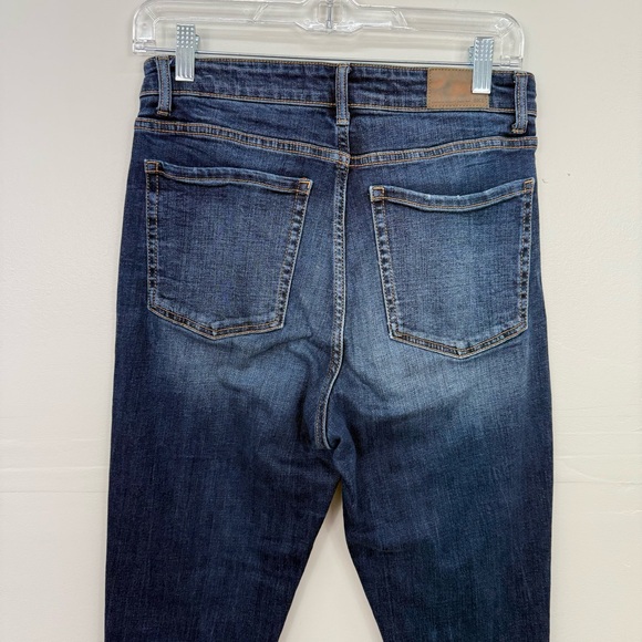 BKE Stella Skinny Dark Blue Ankle Jeans with Frayed Hem A11 - Picture 6 of 7